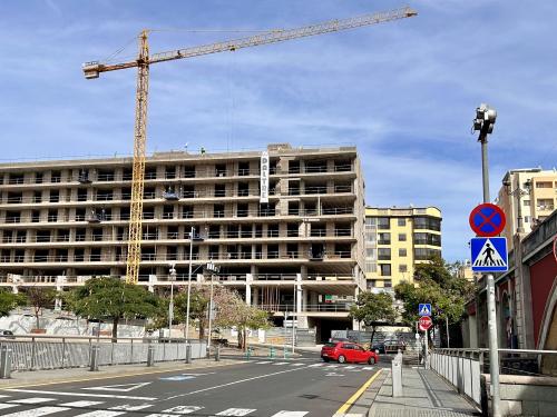 El sector de la construcción impulsa la economía y el empleo canario