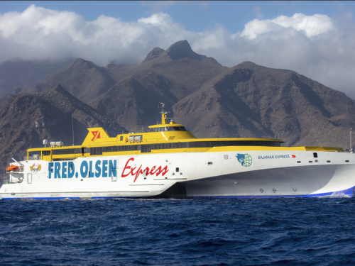 Más de 480.000 jóvenes se desplazaron en 2024 con Fred. Olsen Express