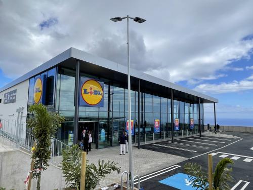 Lidl aporta 251 millones de euros al PIB de Canarias y genera cerca 5.000 empleos en las islas