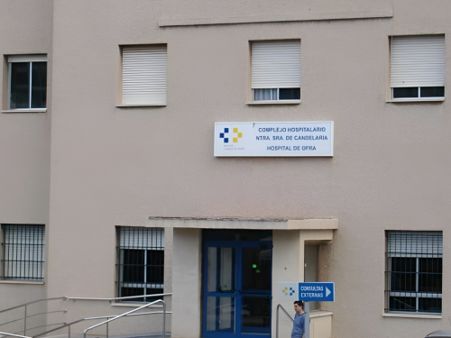 El Hospital Universitario La Candelaria incorpora un nuevo ascensor montacamas en el Hospital de Ofra