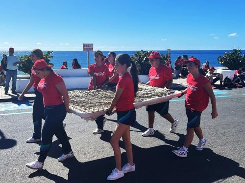 Terramare Medioambiente y Coca-Cola realizan con Mares Circulares una limpieza en la playa de Abades para avanzar en la conservación marina