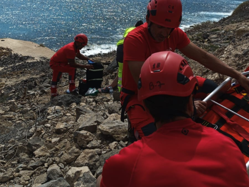Bomberos de Tenerife intervienen en cuatro incidentes por vientos en las últimas horas