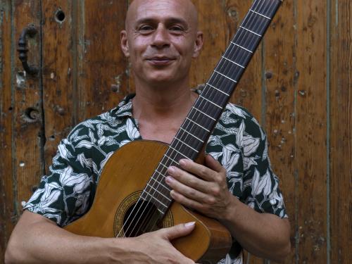 Victor Salvatti trae a El Sauzal un viaje musical por los ritmos de Brasil