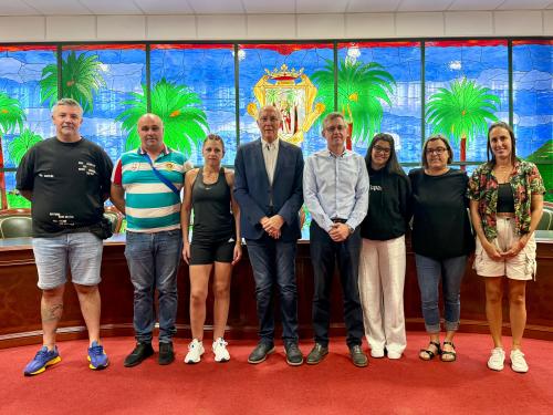 El Ayuntamiento otorga nuevos permisos para la conducción de autotaxis