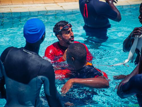 Bomberos de Tenerife participan en un programa de cooperación en Gambia para mejorar el servicio de rescate y emergencias