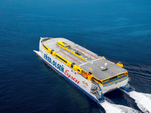 Fred. Olsen Express refuerza su compromiso con El Hierro y descarta un déficit en la oferta para el transporte marítimo de mercancías