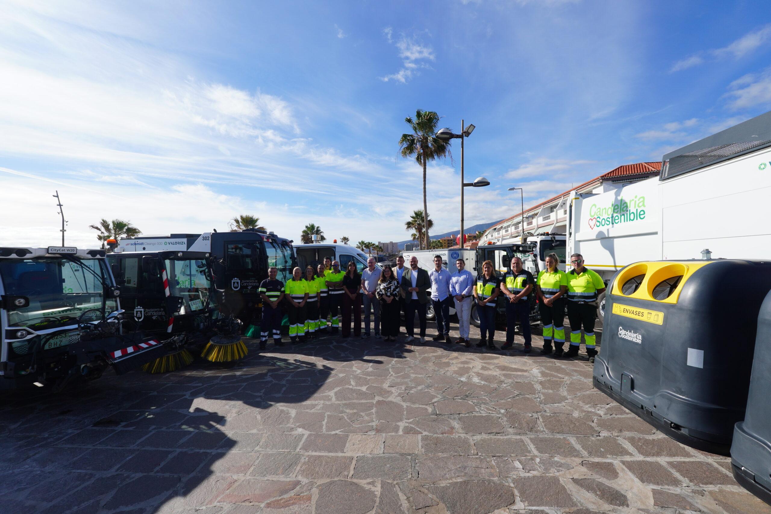 Candelaria moderniza el servicio de recogida de residuos con cuatro nuevos camiones automatizados y más de 500 contenedores de gran capacidad