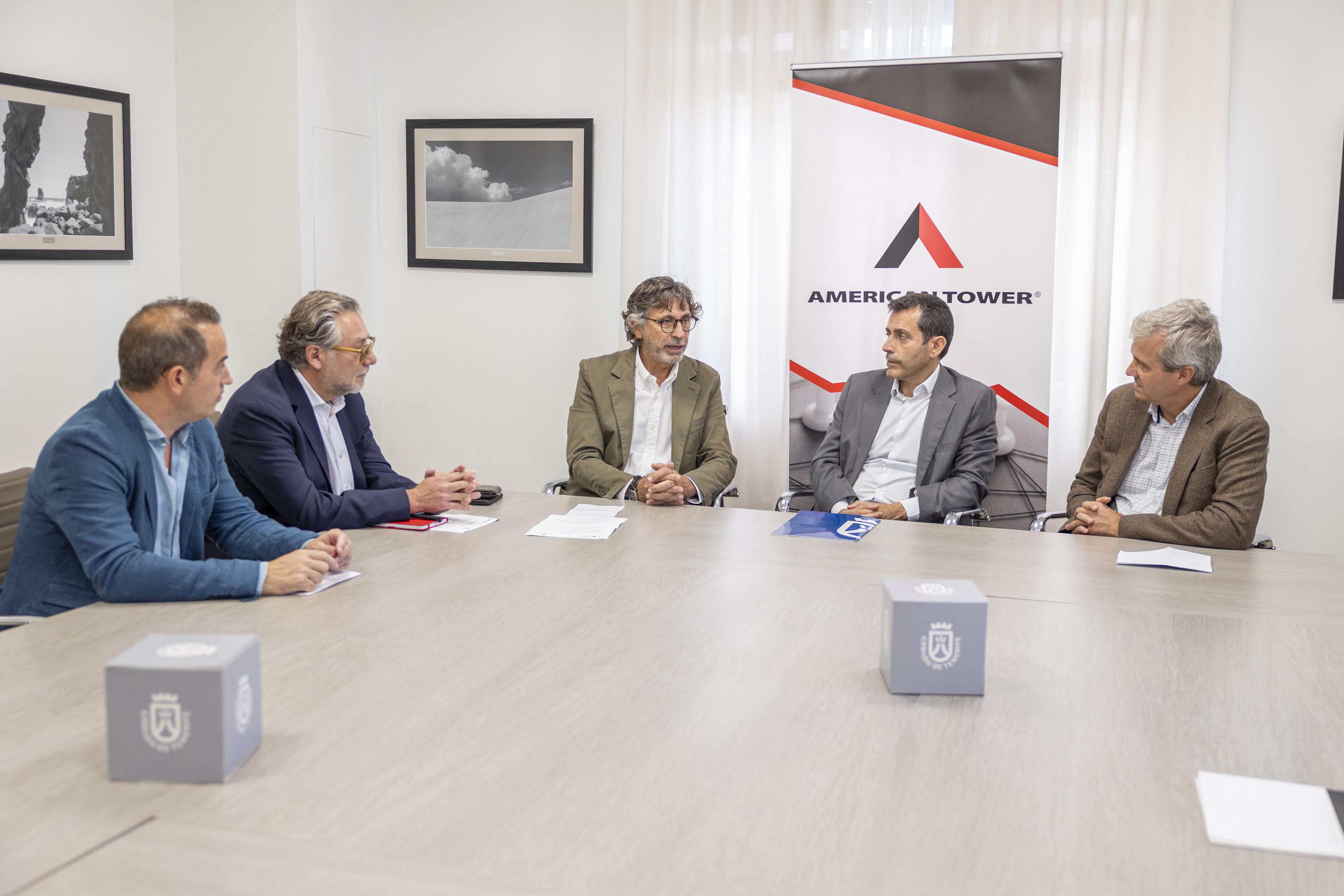 AMERICAN TOWER Y COOPERACIÓN INTERNACIONAL IMPULSAN UN NUEVO ESPACIO PARA REDUCIR LA BRECHA DIGITAL EN BARRIO AÑAZA