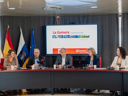 El turismo y la estabilidad del mercado laboral impulsan el crecimiento de la economía de La Gomera en 2025