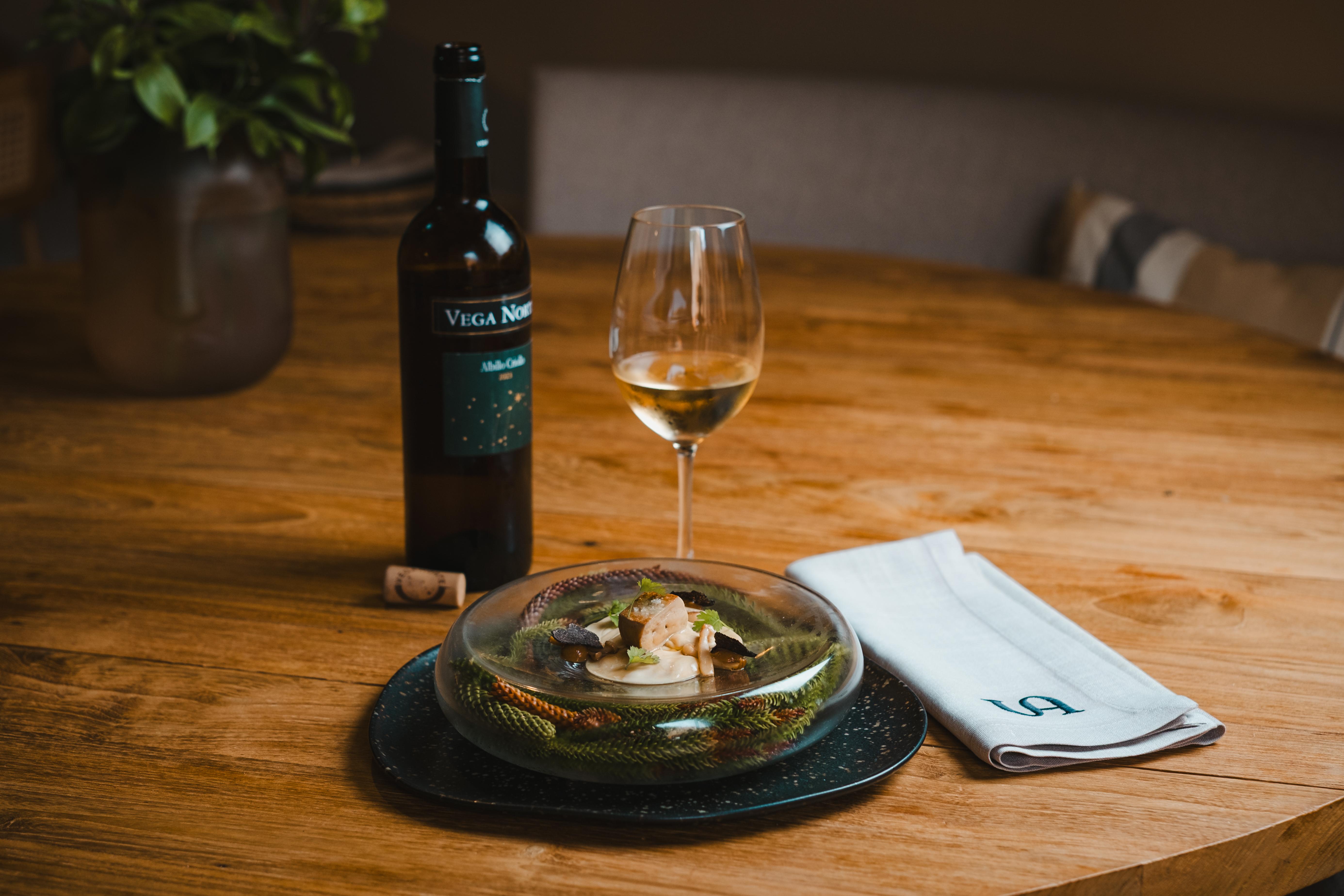 Dos miradas, un territorio: Upalupa acoge un encuentro gastronómico a cuatro manos en Bahía del Duque