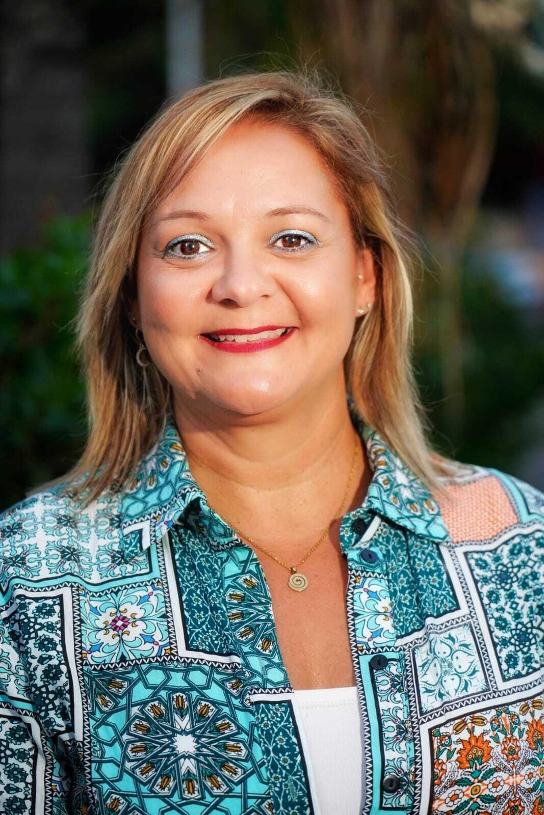 El Colegio de Psicología de Tenerife advierte del previsible abuso de pantallas en menores con la llegada del verano