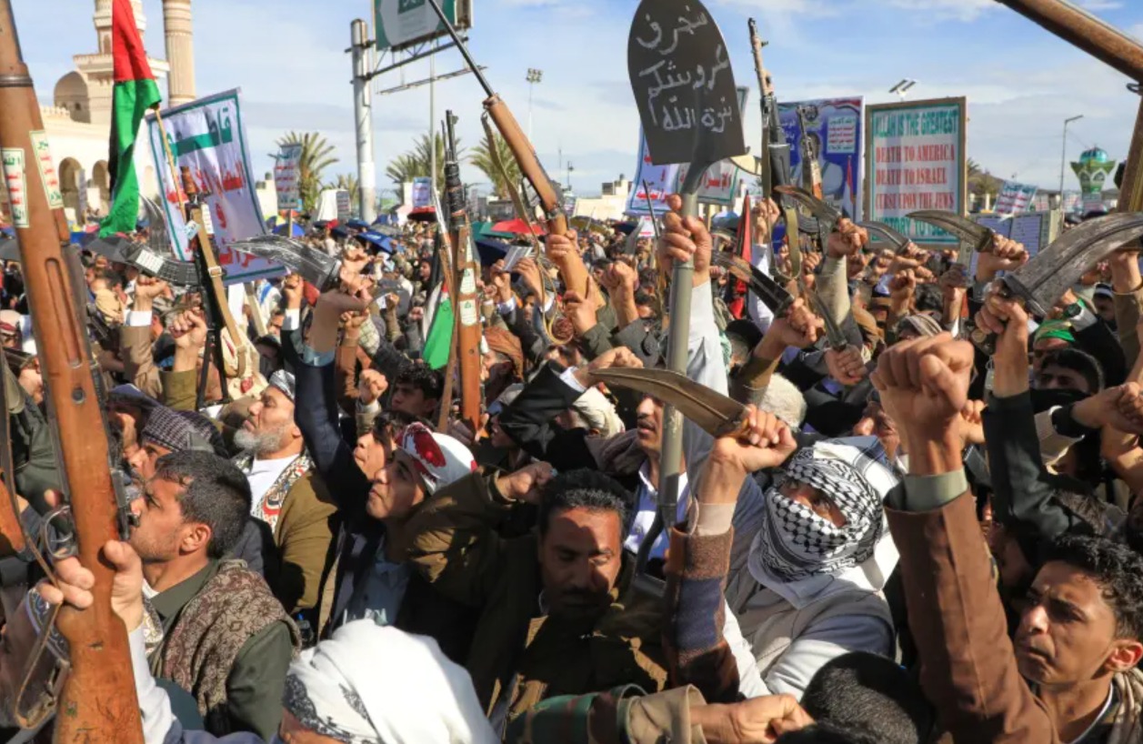 Hutíes del Yemen en un acto en contra de Israel