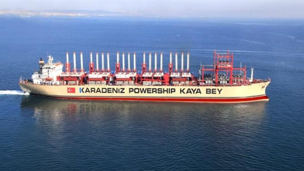 ¿Por qué Canarias rechaza el barco eléctrico que el Gobierno defiende como solución temporal?