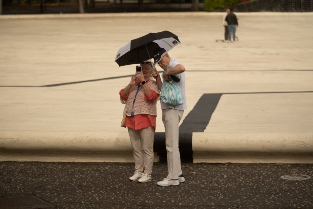 Lluvias débiles y viento fuerte: las zonas de Canarias que se mojarán este fin de semana