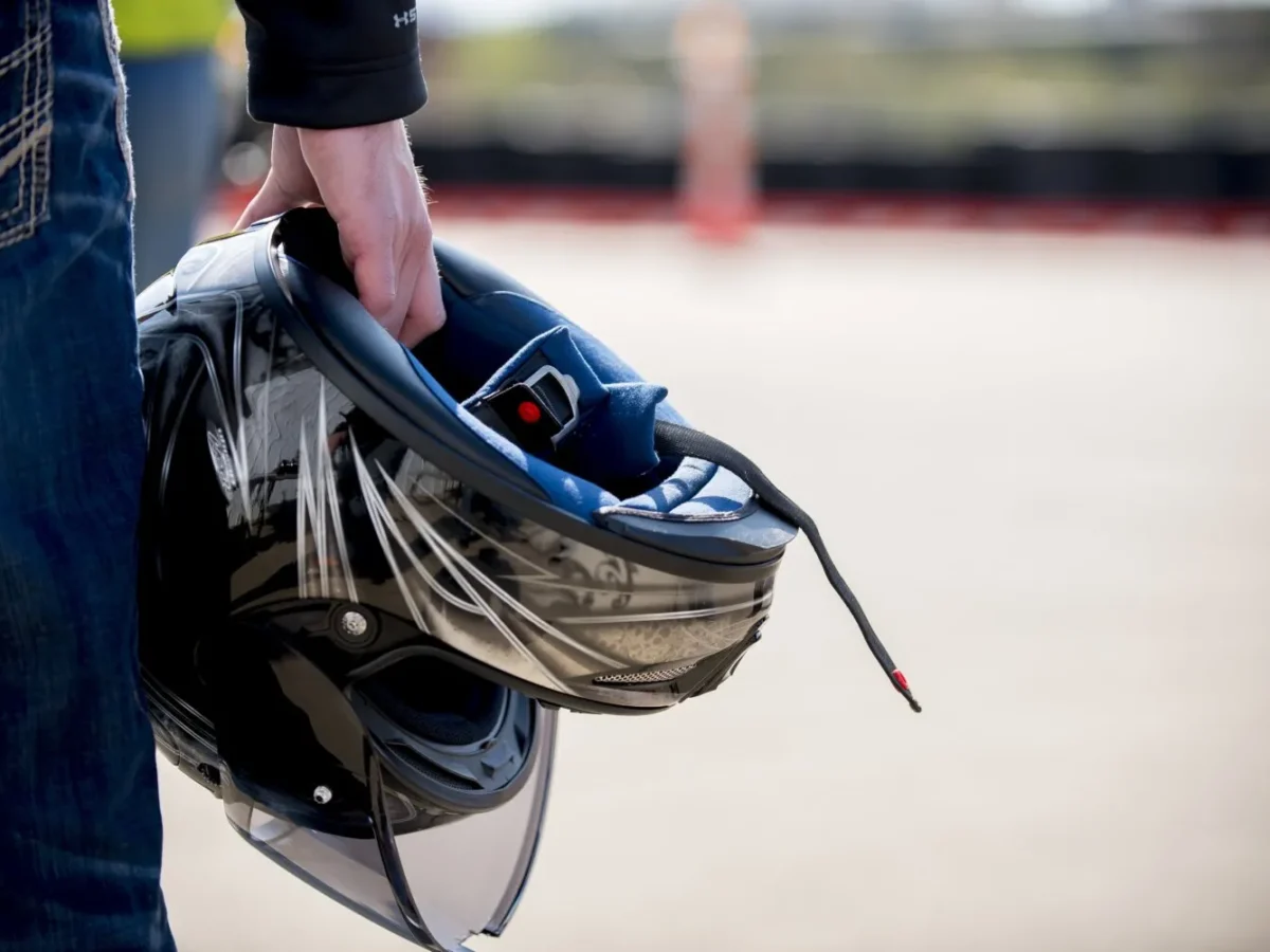 Nuevas normas para motos, bicis y riders en Canarias: lo que cambia desde octubre