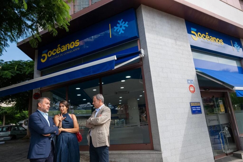 45 euros cada 15 días: así funciona la tarjeta de alimentos que ayuda a 1.500 familias en Santa Cruz