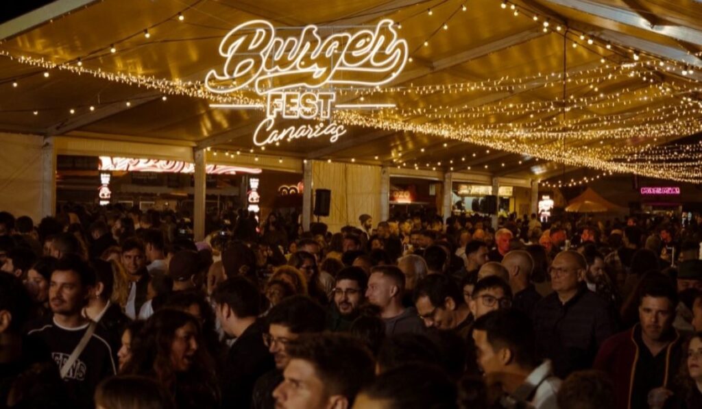500 euros y DJs en directo: así es el Burger Fest que llena La Palma de hamburguesas y música este fin de semana