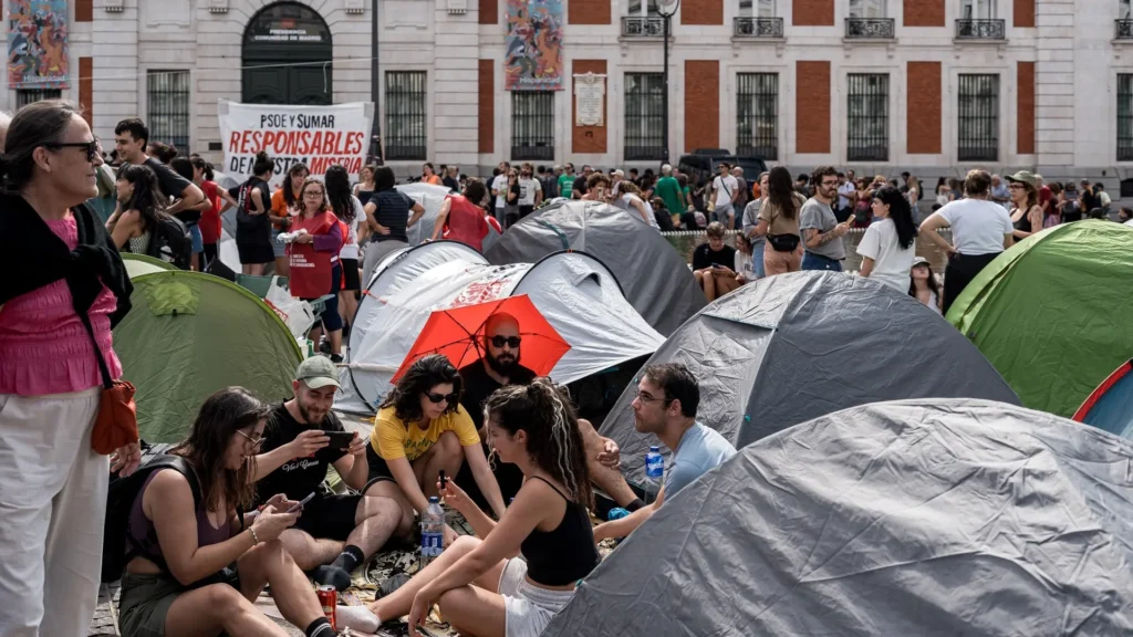 De los fondos buitre al IVA del 21%: las 10 medidas del Gobierno que pueden cambiar el alquiler en España
