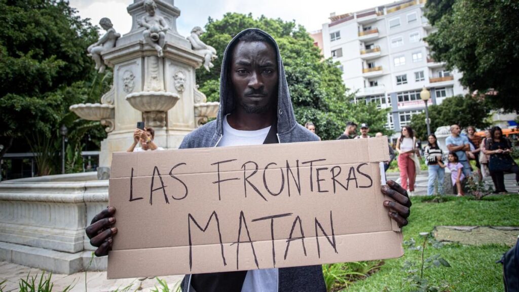 Tenerife y Gran Canaria se movilizan contra el racismo mientras 260 municipios secunden a la FEMP