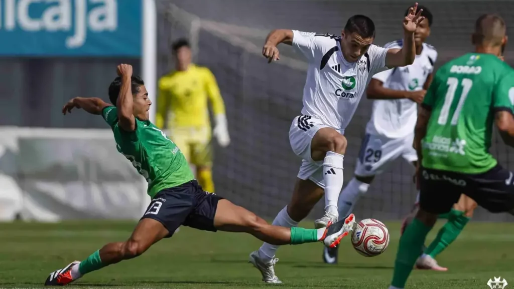 Atlético Paso y Real Madrid C chocan en El Paso: ¿quién logra su primera victoria en la Segunda Federación?