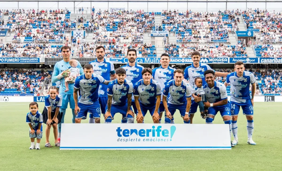 1-1 en el Heliodoro: el CD Tenerife frena al Cádiz con un golazo de Gallego y un empate agónico