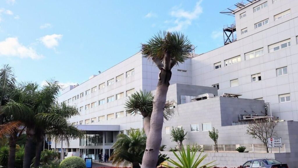 Un hombre de 34 años herido al chocar contra un muro en la TF-28 de Güímar