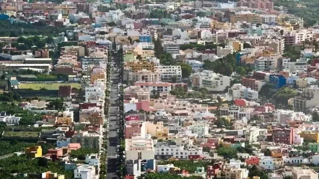 La Palma debate si hay casa para todos: el encuentro que cuestiona el futuro de la isla