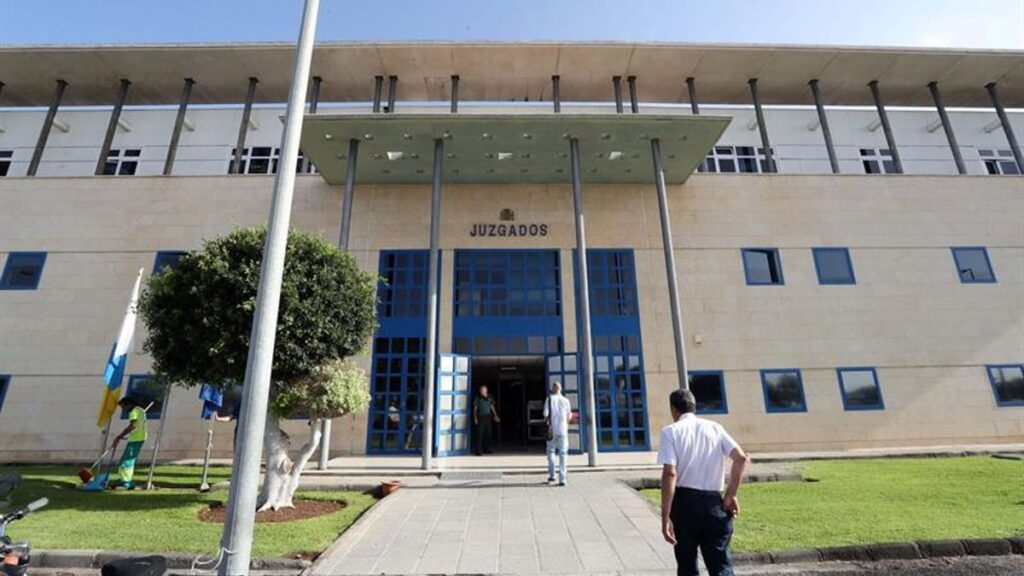 «Lo hice yo»: el hombre que apuñaló a su pareja en Santa Lucía y llamó a la Guardia Civil