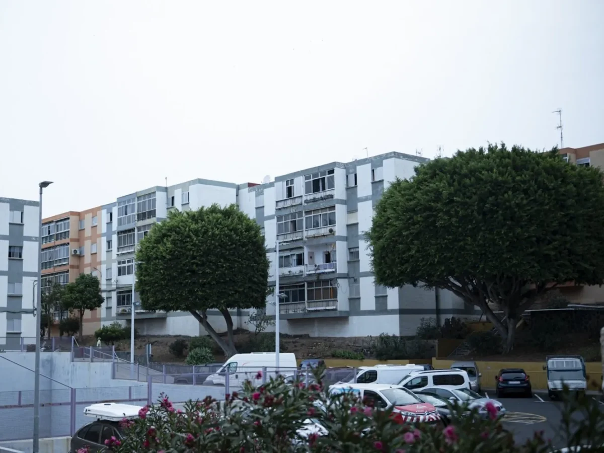 El Cardonal de La Laguna estrena la mayor rehabilitación de viviendas de Canarias: 438 pisos y 25 millones en juego