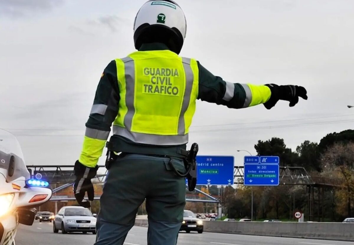 A partir de 110 km/h en ciudad o 200 en autovía: así te retiran el carnet hasta cuatro años
