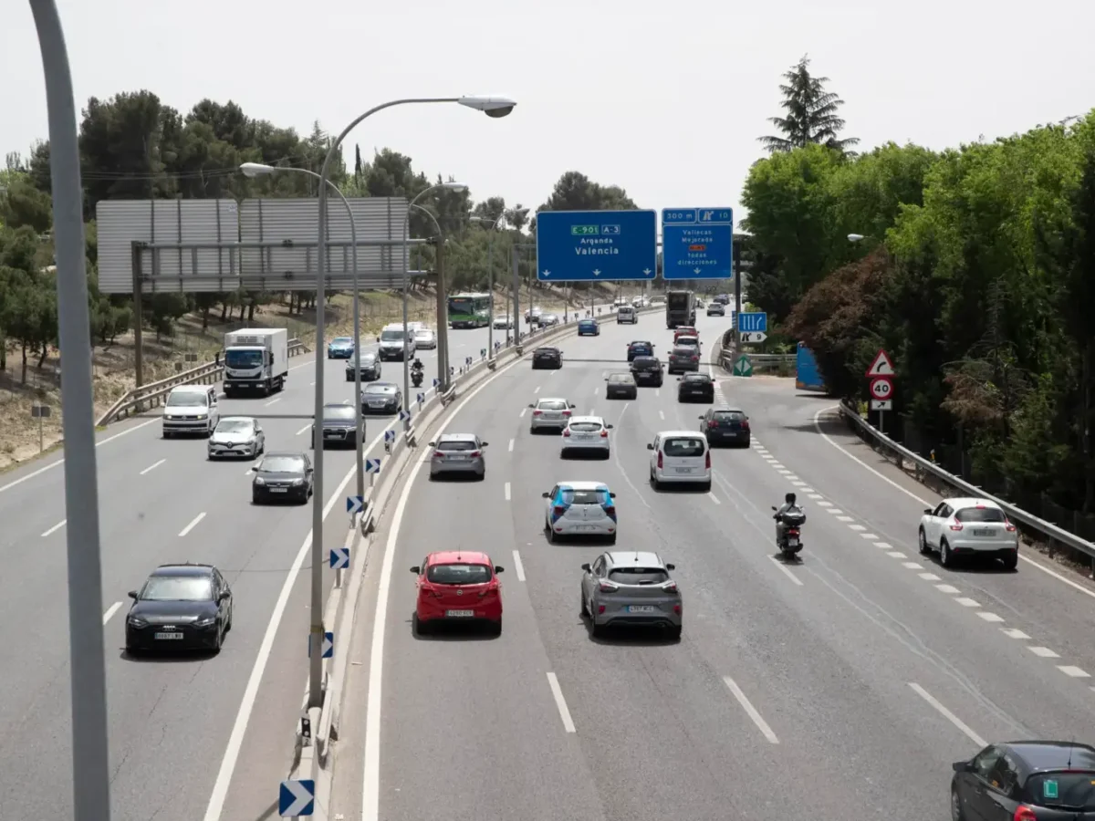 ¿Qué cambia para conductores, ciclistas y patinetes el 1 de octubre? Las nuevas normas de tráfico en detalle