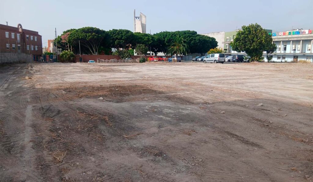 300 plazas nuevas y 'besa y baja': así es el aparcamiento que aliviará el caos en Finca España