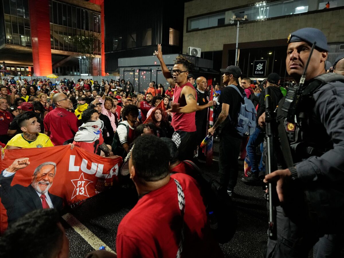 Lula da Silva hace historia en Brasil: gana su cuarto mandato con el 51,75% de los votos