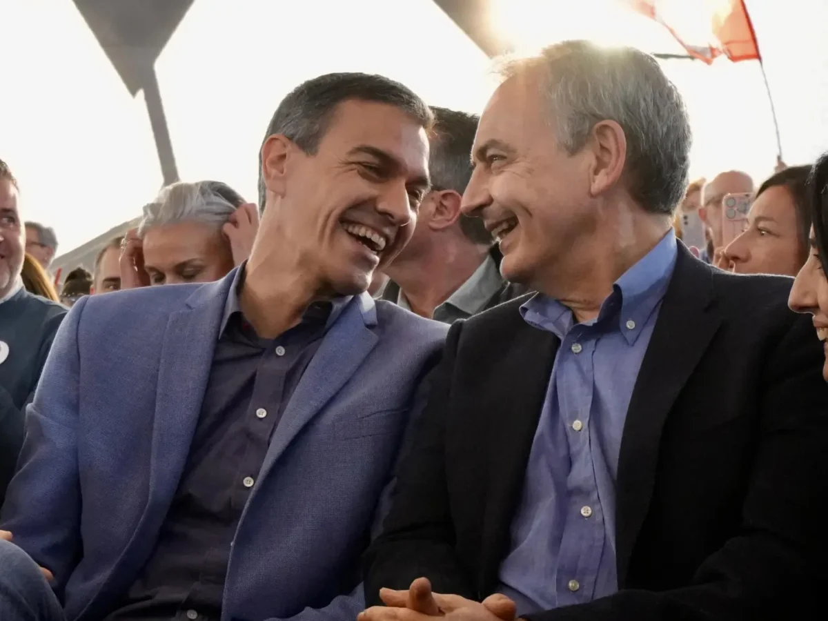 ¿Por qué el PSOE frena a Zapatero en campaña? El riesgo de que su imputación eclipse el mensaje electoral