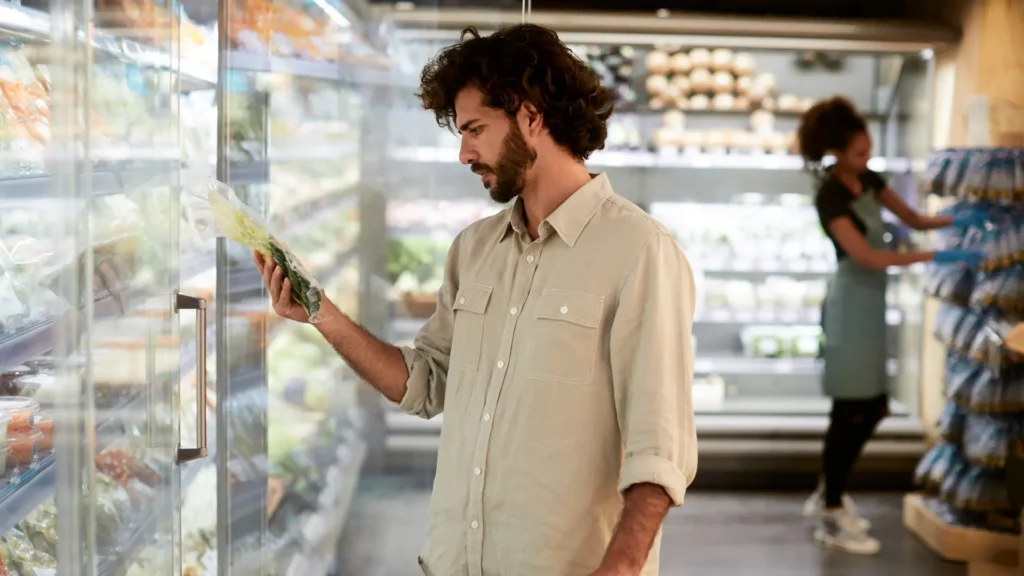 Los supermercados pagan 25 millones al mes por la factura energética: ¿quién asume el coste?