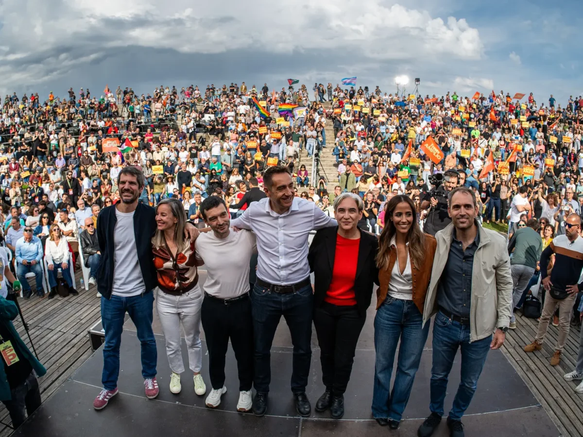 Ada Colau lidera Frente Amplio: "Se acabó unir partidos, ahora toca unir a la gente"