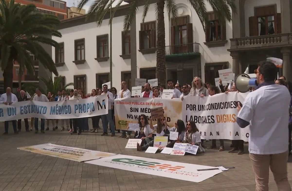 Médicos aplazan la huelga indefinida: qué cambia ahora para la sanidad canaria