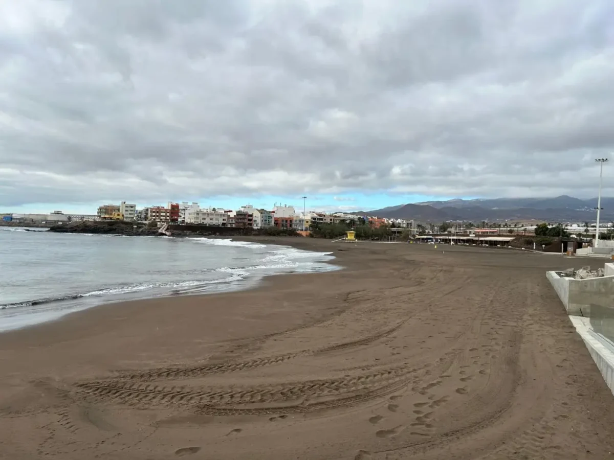 Telde cierra la playa de Melenara por bacterias fecales: qué se sabe y cuándo volverá a abrir