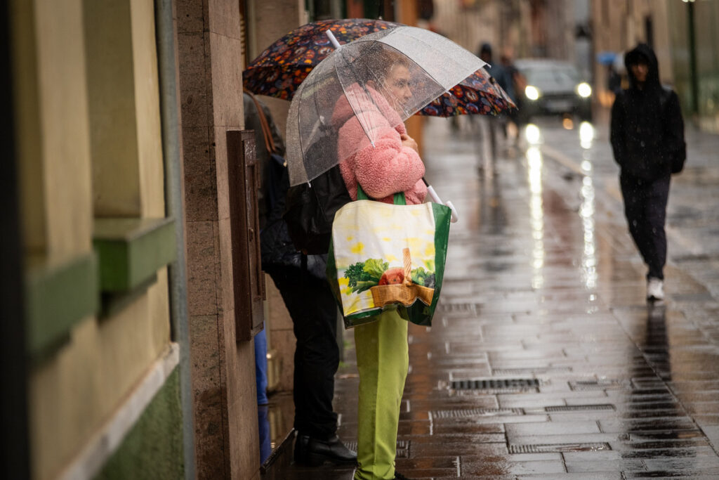 AEMET alerta de calima y lluvias débiles en Canarias este viernes