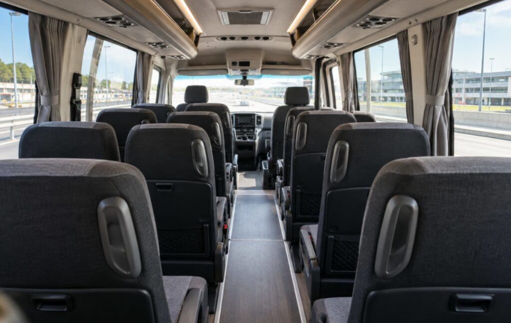 Erasmus en Tenerife: ocho personas abandonadas a las tres de la madrugada sin transporte al aeropuerto