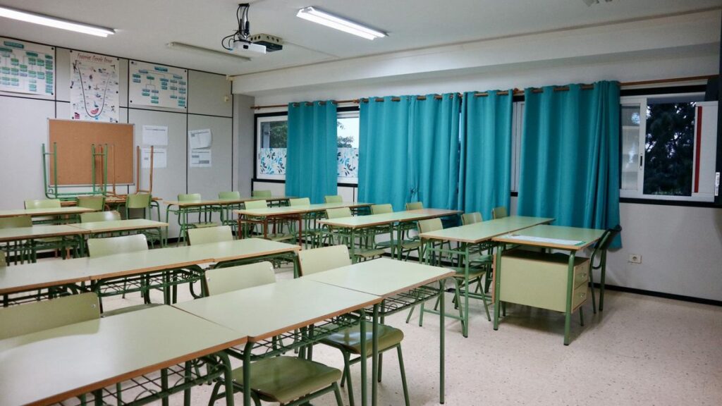 «El calor en las aulas es insoportable»: el sindicato que exige la dimisión del consejero de Educación