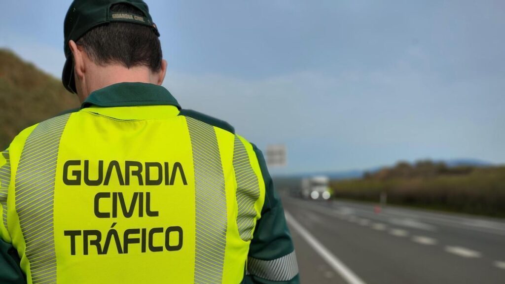 Nuevas multas y normas en Tenerife: lo que cambia hoy para conductores, ciclistas y usuarios de patinetes