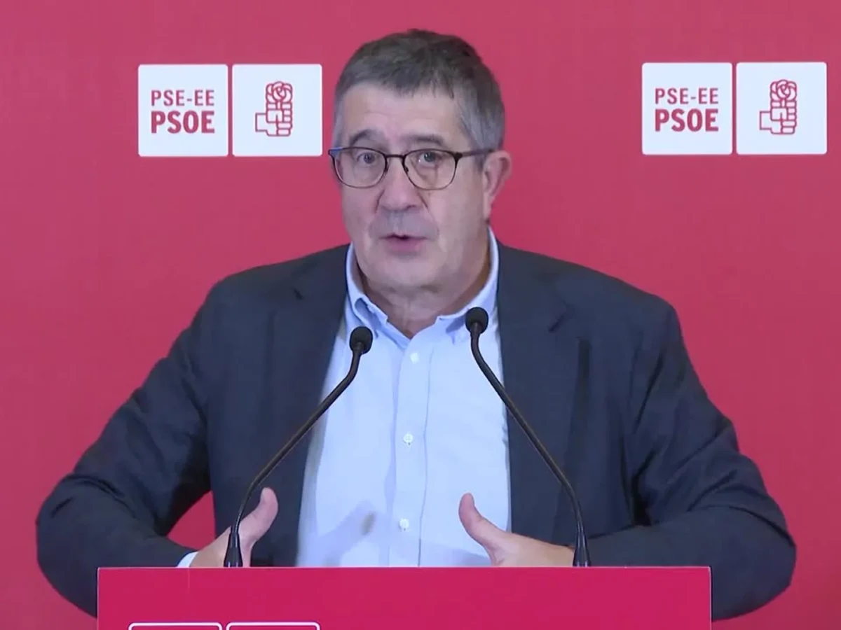 PP y Vox planean recortar pensiones y privatizar la Seguridad Social: la advertencia de López