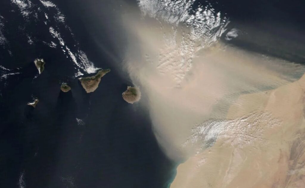 Canarias en prealerta por calima: el miércoles el aire será «pésimo» en todas las islas